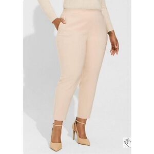 Torrid Pull-On Relaxed Taper Studio Refined Crepe High-Rise Pant (Sz 4)